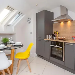  Apartment The Atico Spacious Duplex Luxury Apartment-free Parking